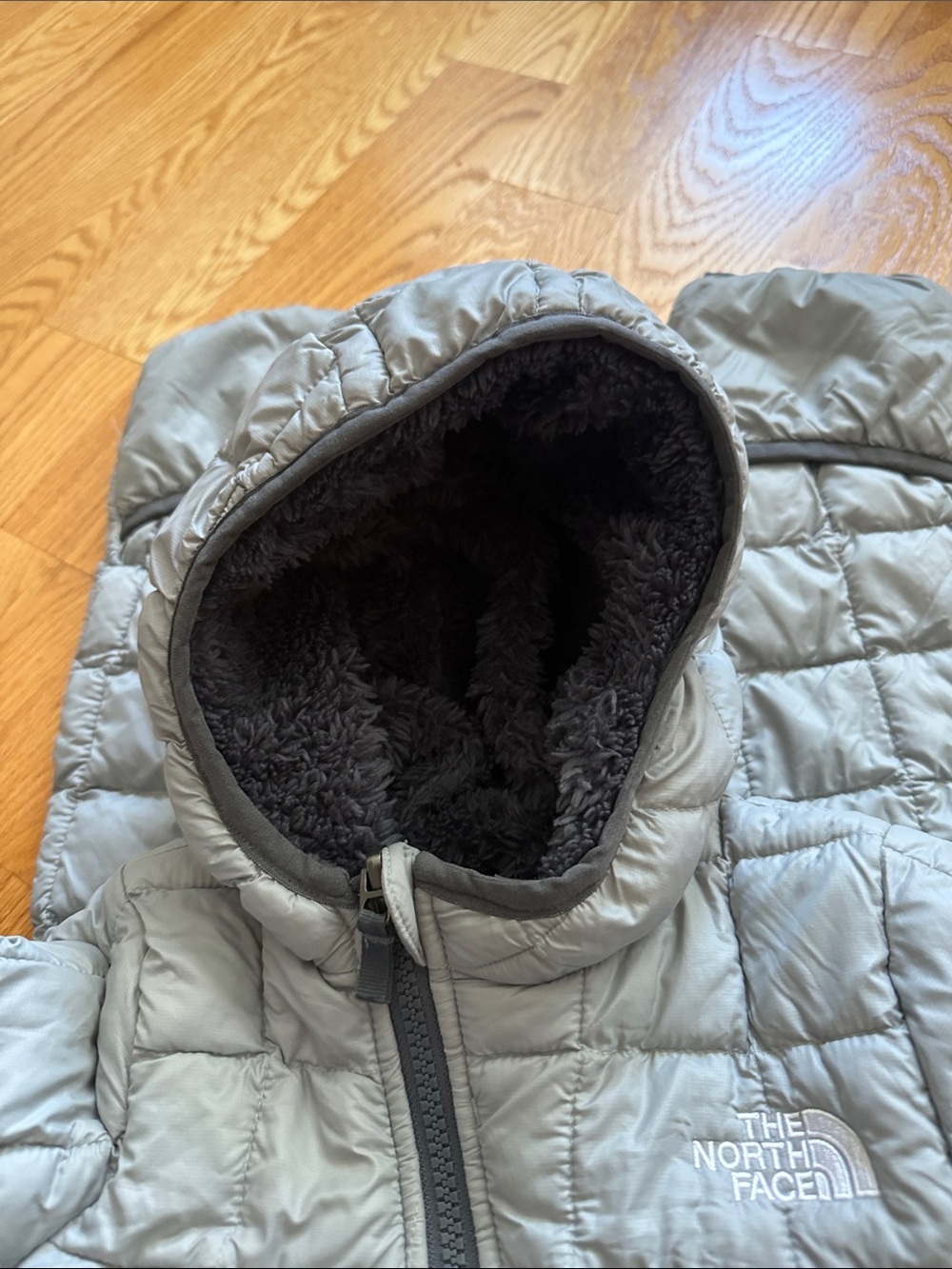 The North Face Kids Light Gray Quilted Insulated One-Piece - Picture 2 of 2